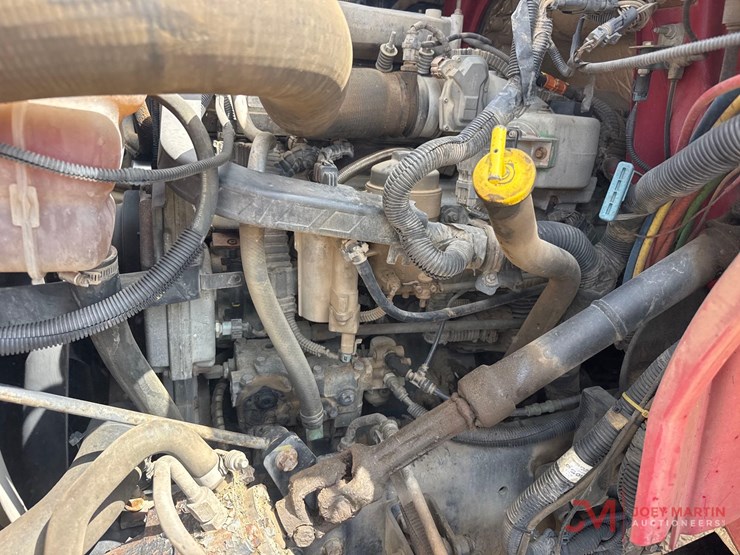 2014-international-durastar-4400-image-18