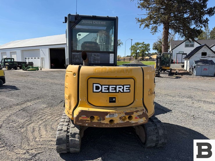 2016-deere-60g-image-5