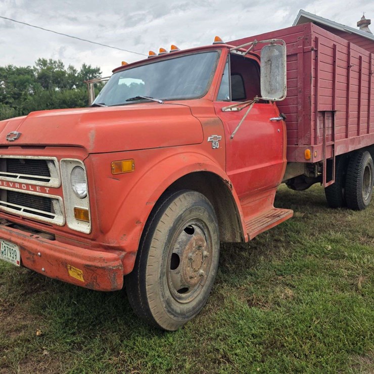 1968 CHEVROLET C60