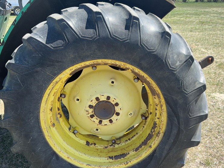1993-john-deere-5400-image-9