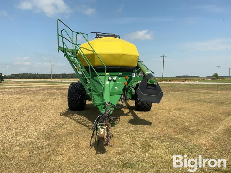 2005-john-deere-1890-image-2
