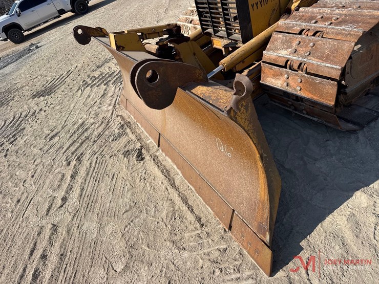 2010-caterpillar-d5k-lgp-image-8