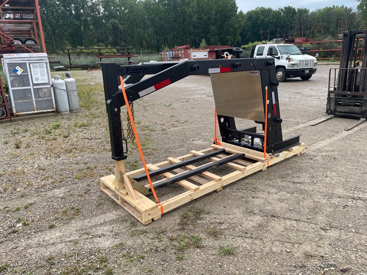 #6319-•-gooseneck-adapter-hitch-(green-bay,-wi)-image-1