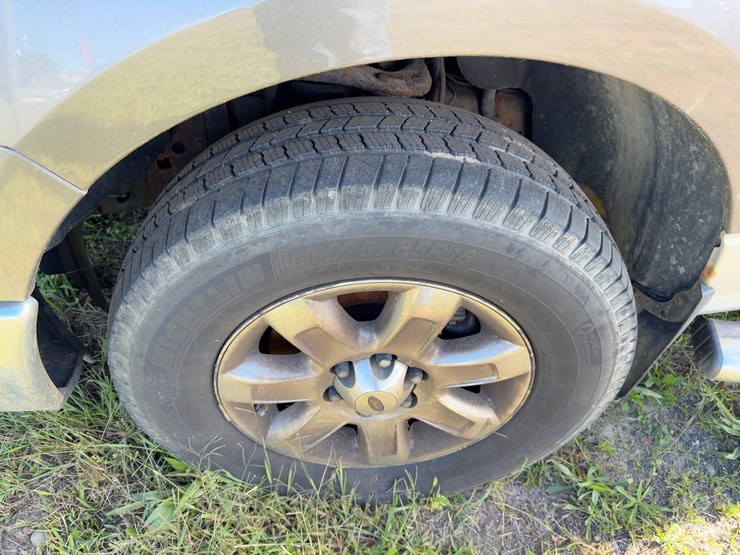 2014-ford-f150-xlt-image-11