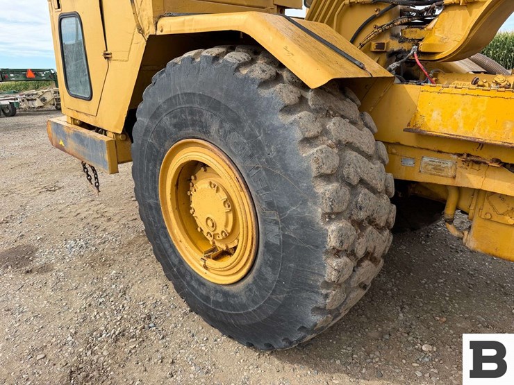 caterpillar-613b-image-12