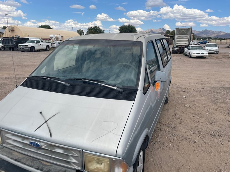 #1882-•-1992-ford-aerostar-xl-passenger-van-(has-nm-title)-(offsite-at-nmsu)-image-11
