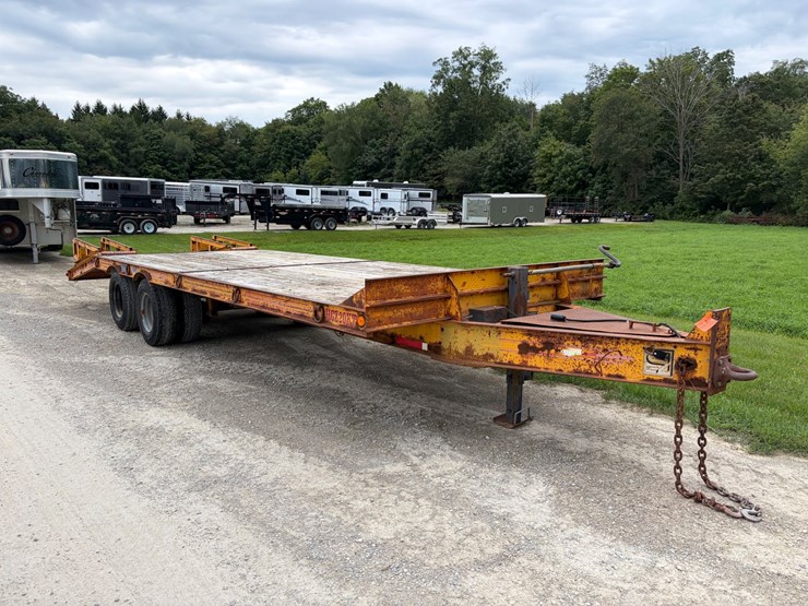 #702-•-1996-holden-cz-deckover-tandem-dually-trailer-(has-wi-title)(helenville,-wi)-image-3