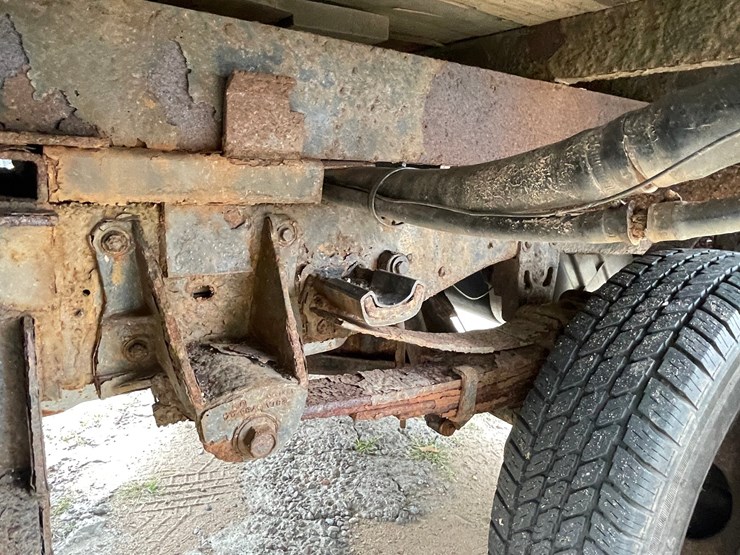 1995-ford-f350-image-22