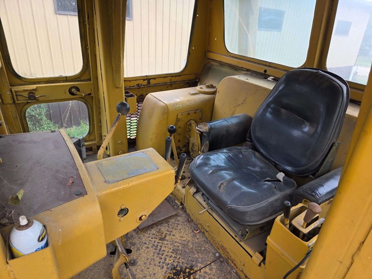 caterpillar-d8h-image-49