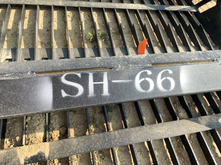 #2528-•-greatbear-skid-steer-rock-bucket-attachment-image-12