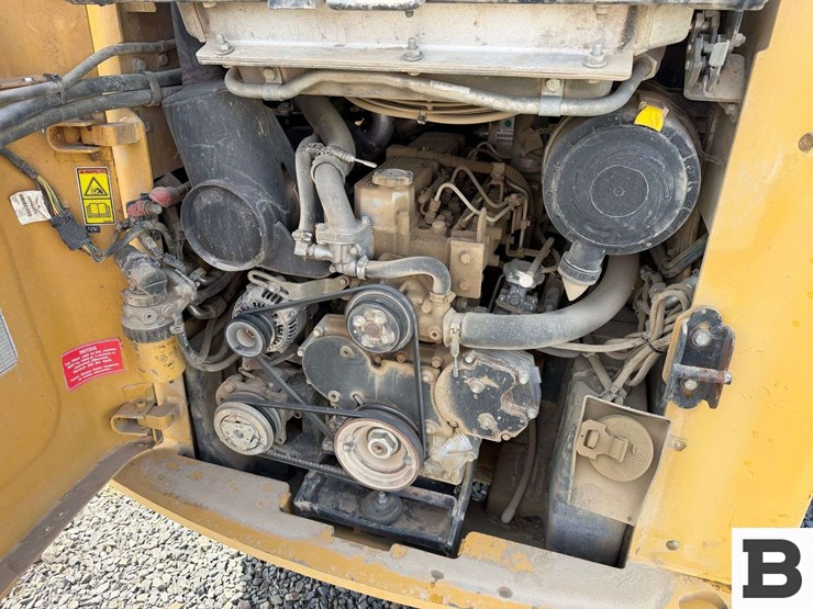 caterpillar-272c-image-20