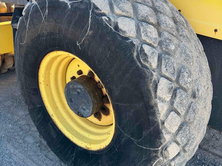 bomag-bw211d-3-image-15