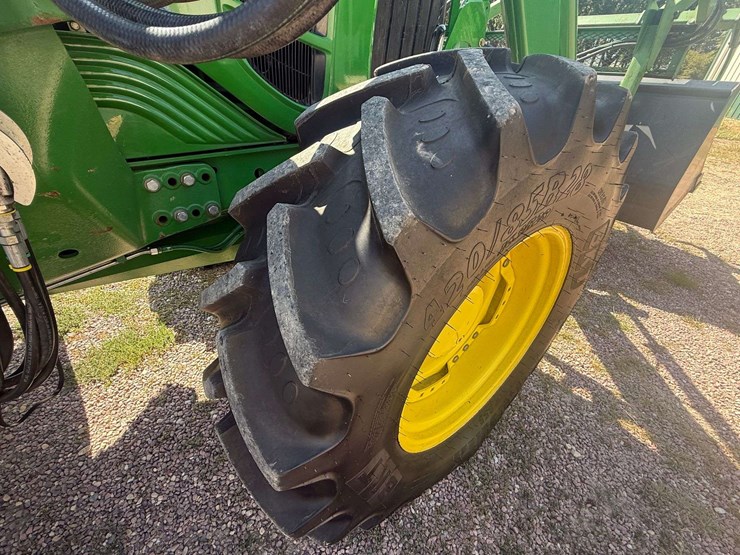 2011-john-deere-741-image-45