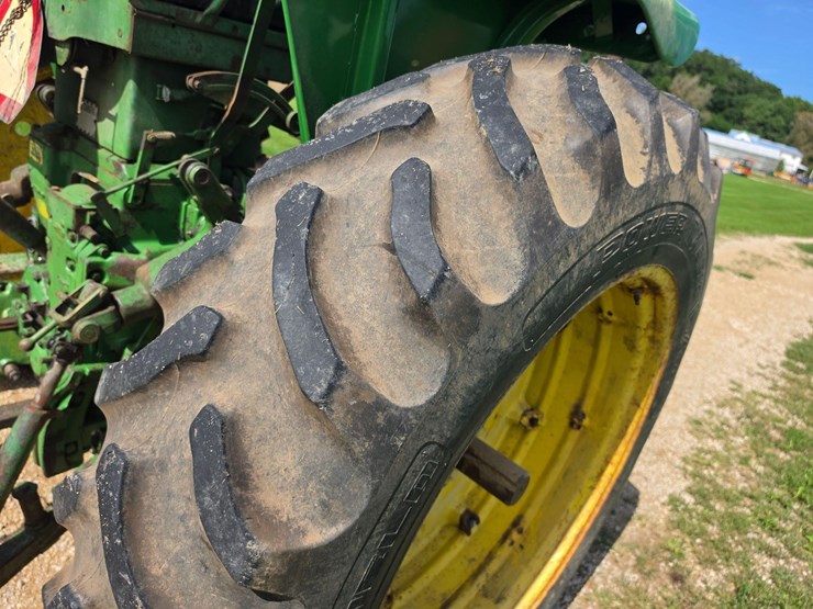 john-deere-730-image-7