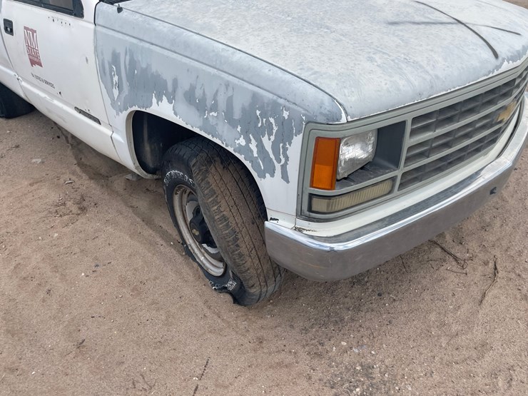 #1875-•-1992-chevy-1/2-ton-pickup-truck-(has-nm-title)-(offsite-at-nmsu)-image-20