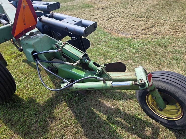 john-deere-2700-image-13