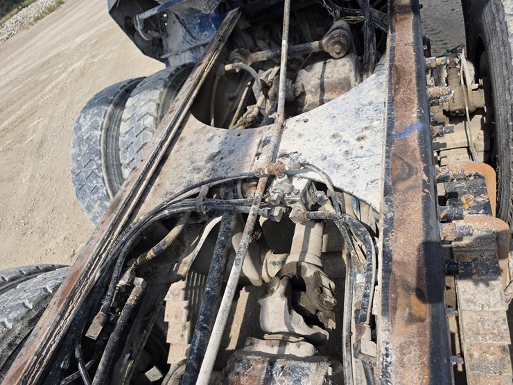 #25404-•-2003-mack-cv713-granite-tandem-axel-dump-truck-image-47
