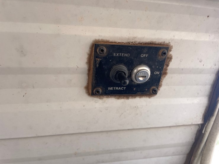 #1858-•-1994-fleetwood-travel-trailer-(has-nm-title)-image-35