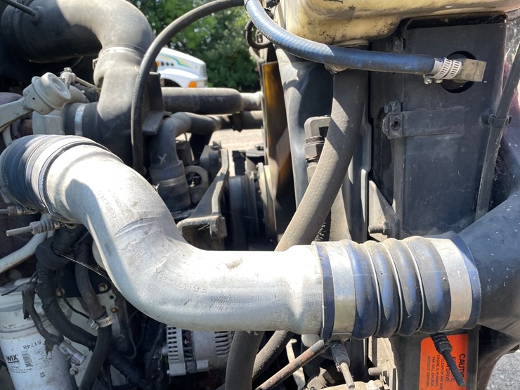 #204-•-1997-ford-4202l-garbage-truck-(has-mn-title)(clarks-grove,-mn)-image-34