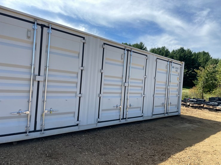 #501-•-single-use-40'-high-cube-shipping-container-image-8