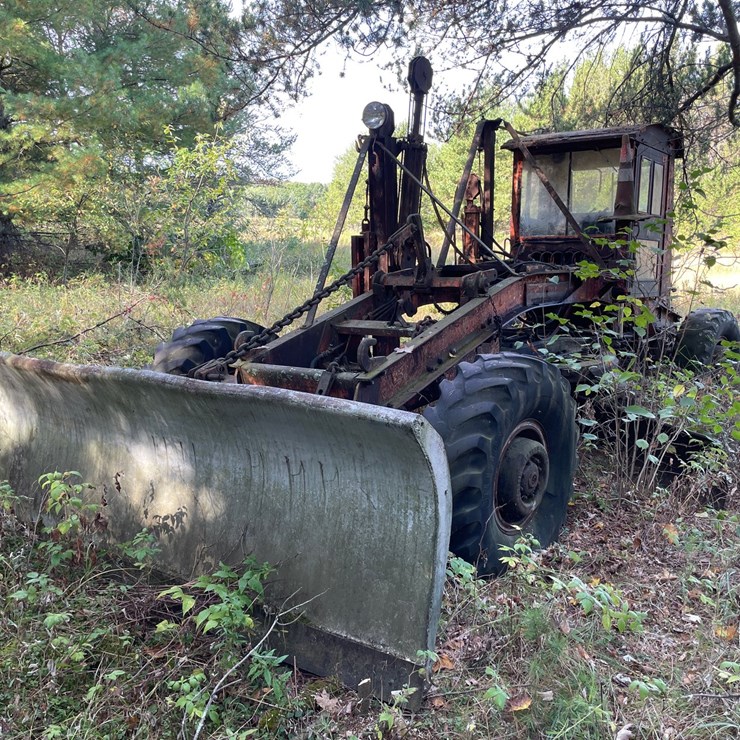 #6215 • Road Grader