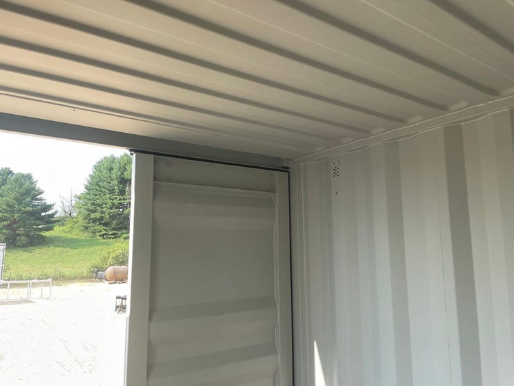 #2529-•-9'-container-office-image-21