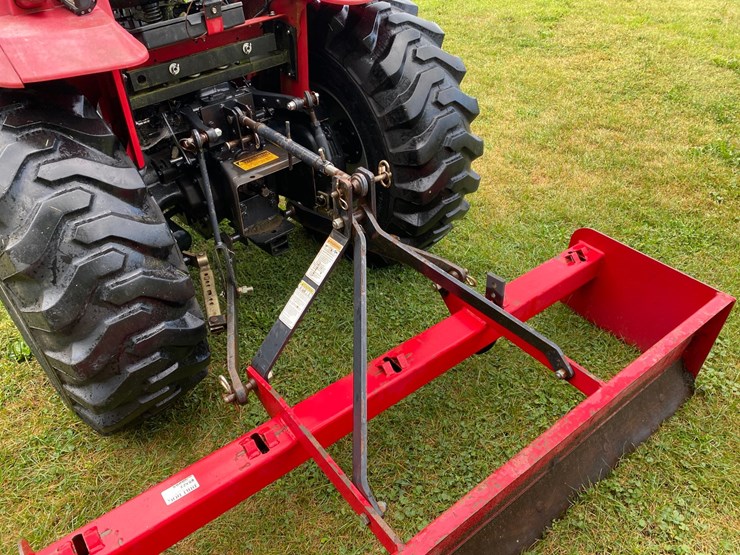 mahindra-1538-hst-image-22