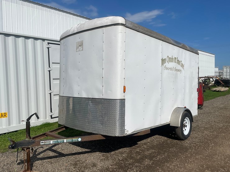 #2413-•-12'-single-axle-enclosed-trailer-(no-title)-image-1