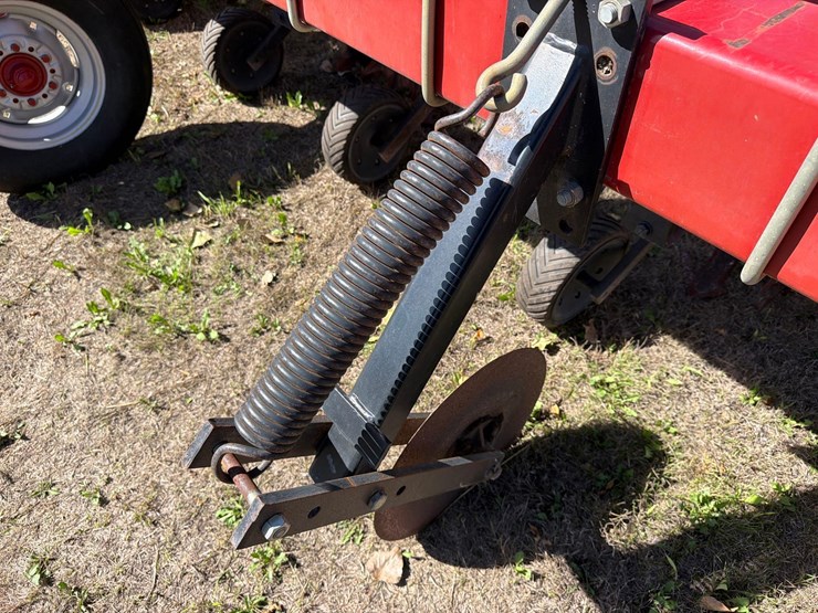 case-ih-1820-row-cultivator-image-14