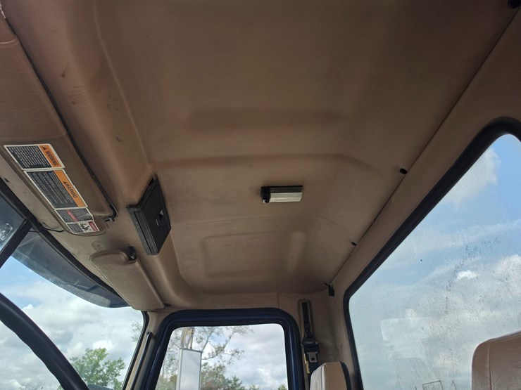 #25404-•-2003-mack-cv713-granite-tandem-axel-dump-truck-image-78