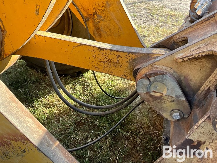 1999-deere-644h-image-18