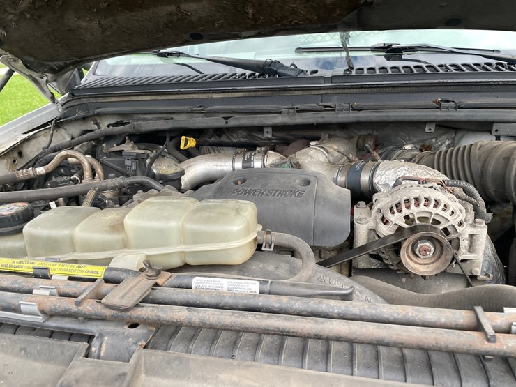 2000-ford-f550-image-27