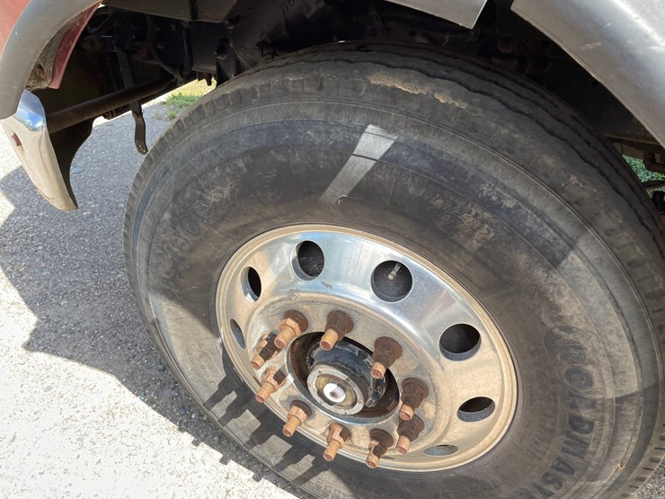 #204-•-1997-ford-4202l-garbage-truck-(has-mn-title)(clarks-grove,-mn)-image-22