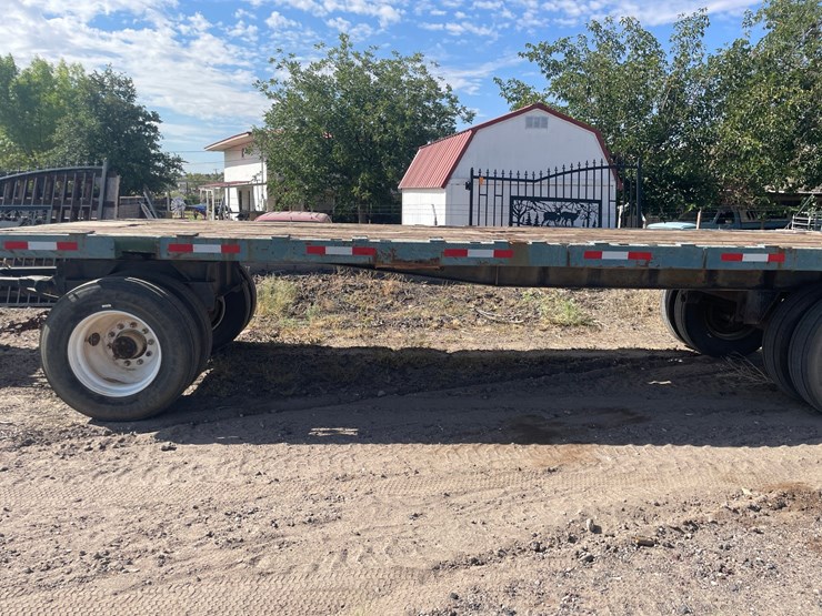 fruehauf-flatbed-image-5
