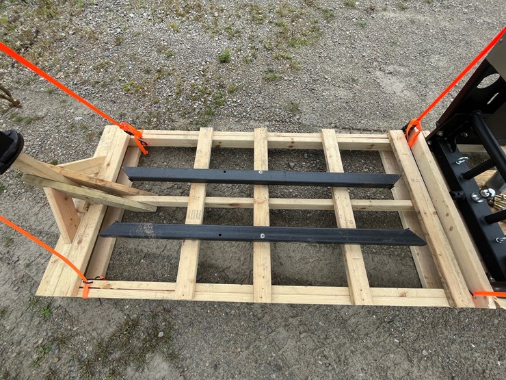 #6319-•-gooseneck-adapter-hitch-(green-bay,-wi)-image-16