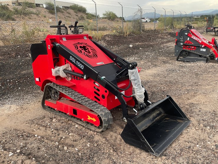 #2035-•-unused-mini-track-skid-steer-loader-image-7