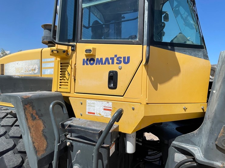 2006-komatsu-wa250-image-33