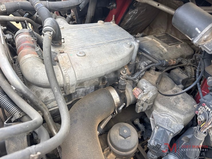 2014-international-durastar-4400-image-22