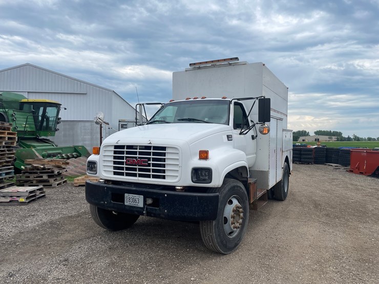 #2375-•-2000-gmc-c6500-utility-truck-(has-wi-title)-image-1