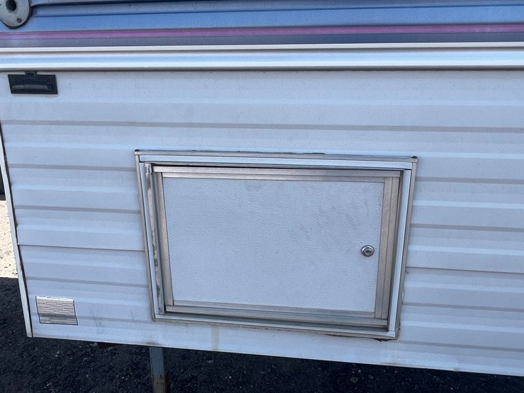 #1858-•-1994-fleetwood-travel-trailer-(has-nm-title)-image-86