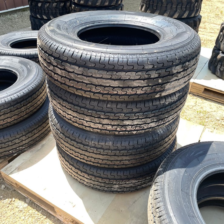 #2206 • (4) Road Guider QH100 ST235/80R16 Radial Trailer Tires
