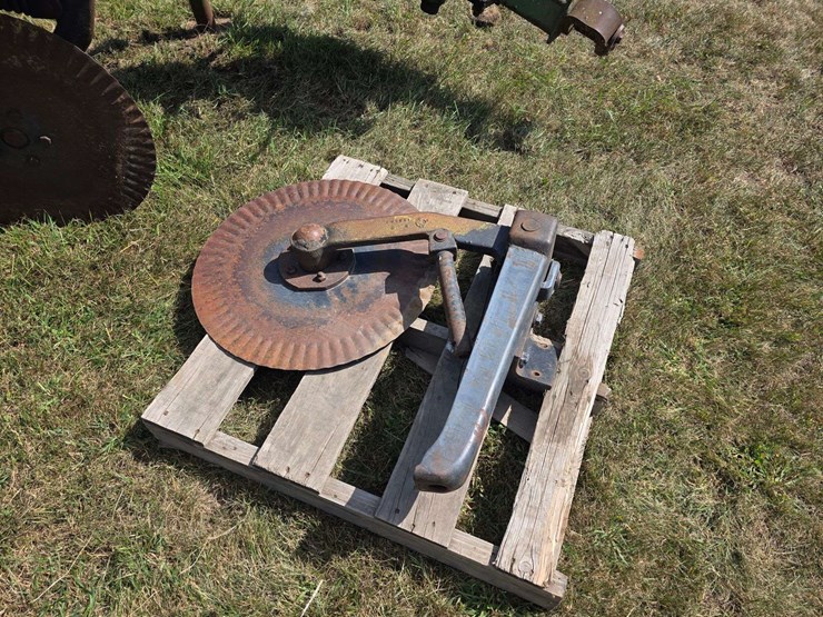 john-deere-2700-image-5