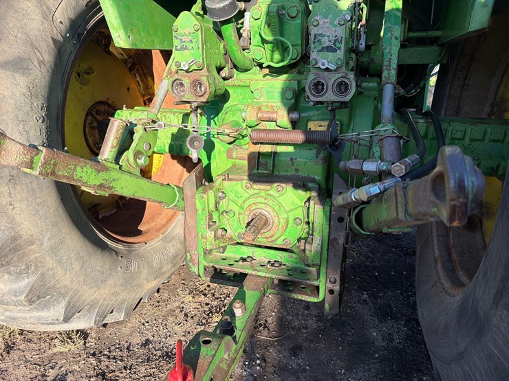 john-deere-4230-image-16