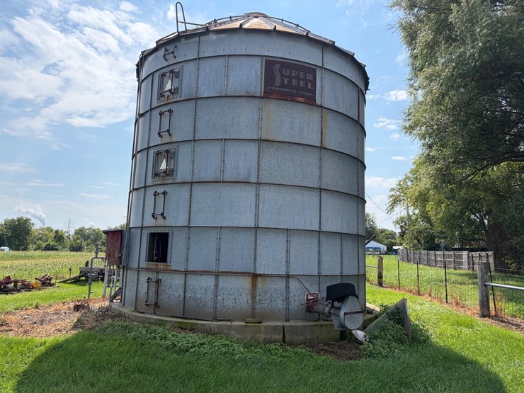 #604-•-21’-super-steel-grain-drying-bin-(oak-creek,-wi)-image-1