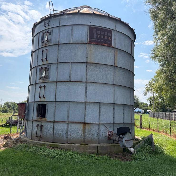 #604 • 21’ Super Steel Grain Drying Bin(Oak Creek, Wi)