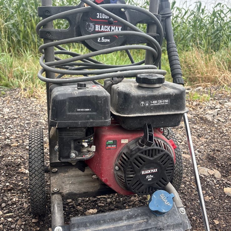 #6318 • Black Max Pressure Washer (Denmark, WI)