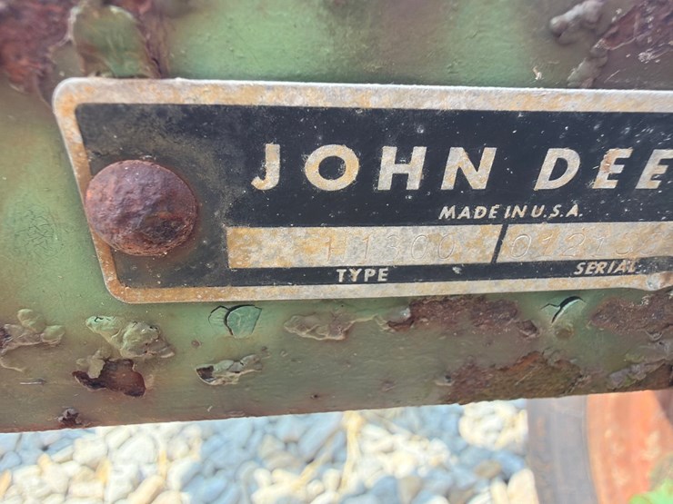 john-deere-h1300-image-4