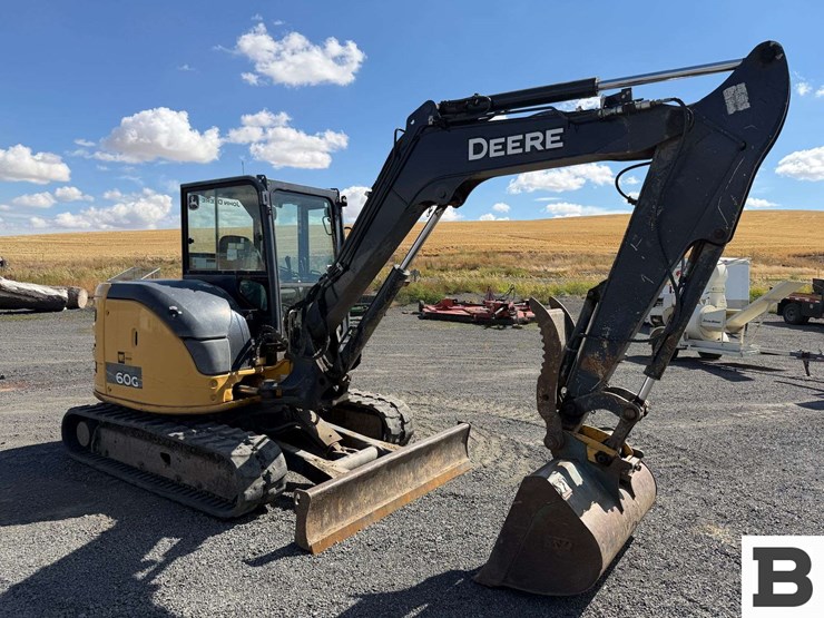 2016-deere-60g-image-8