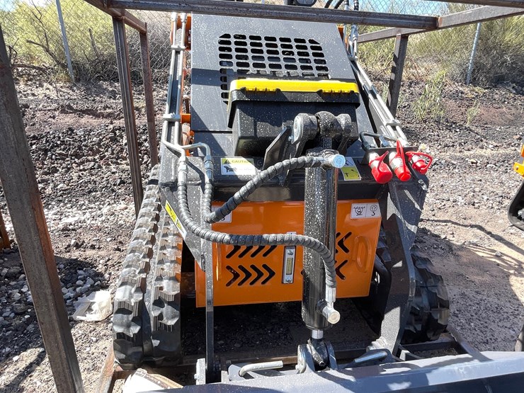 #2068-•-unused-2026-landhonor-mini-skid-steer-loader-image-13