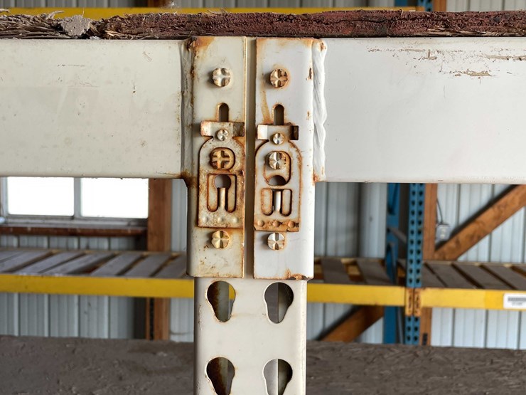 #6311-•-pallet-racking-(kaukauna,-wi)-image-7